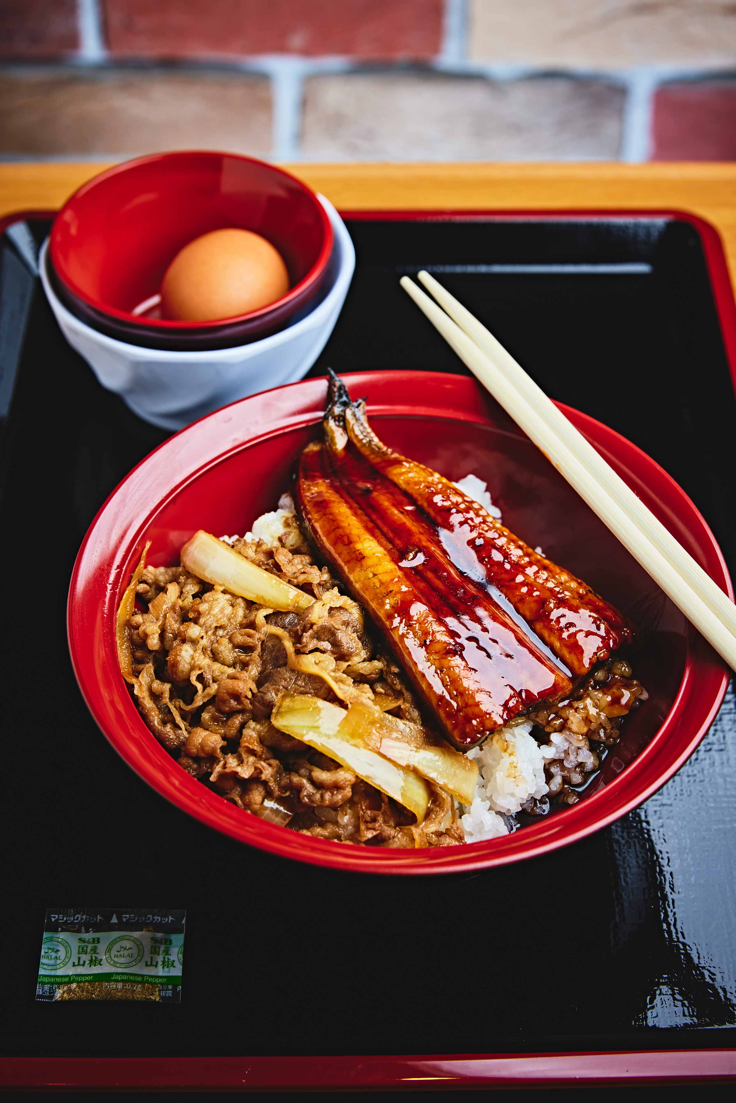 unagi bowl with beef   half boiled egg  from  14 50 for m size  8 days pick   data