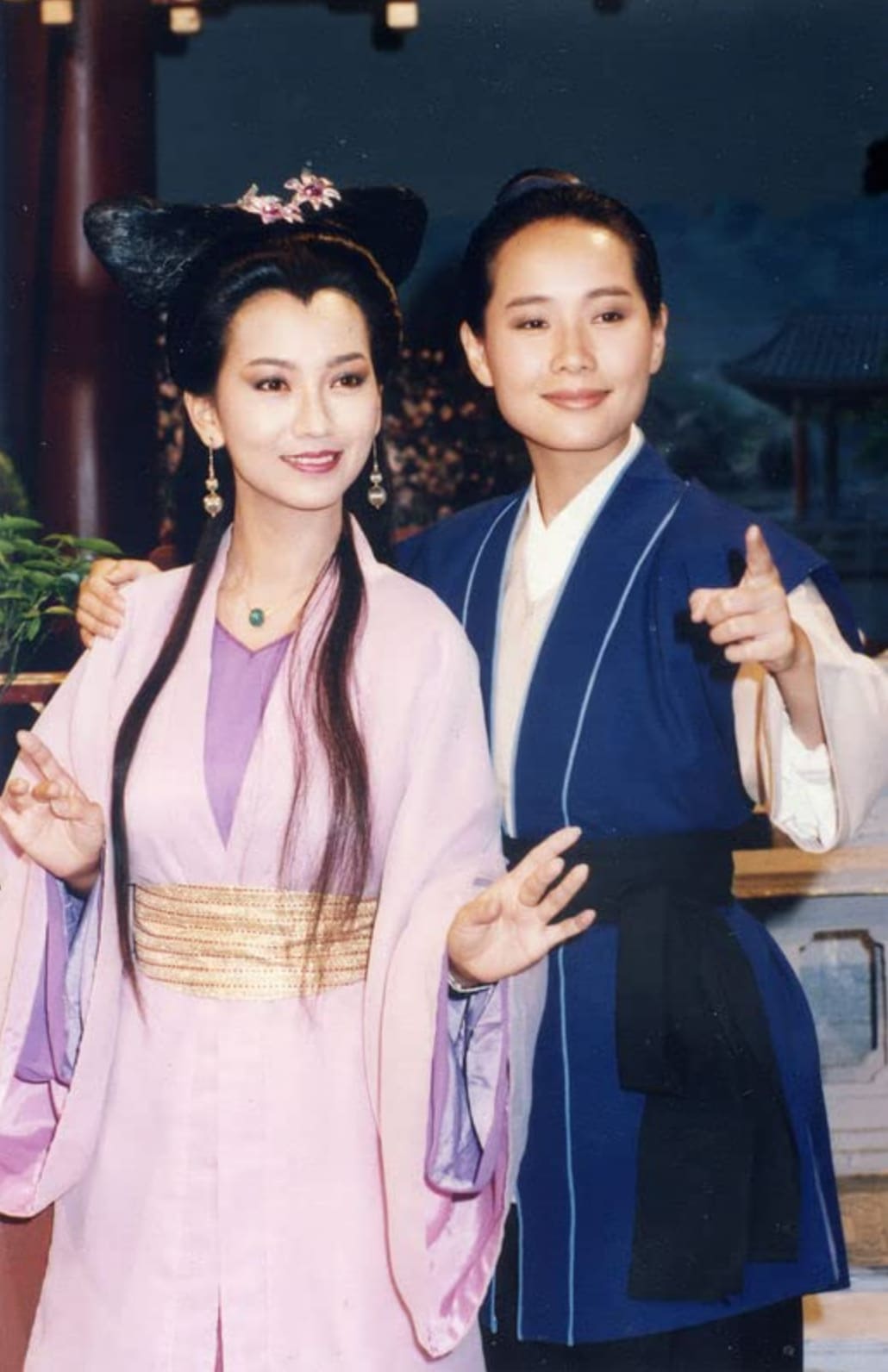 Cecilia (right) as Xu Xian in New Legend of Madame White Snake